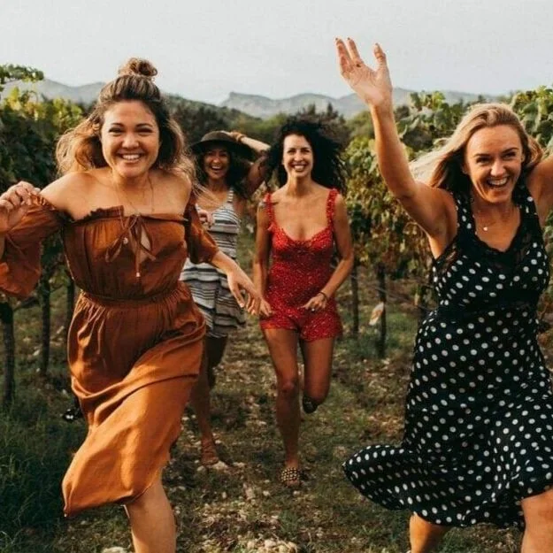 81256606_886077665140421_74420165353144320_o